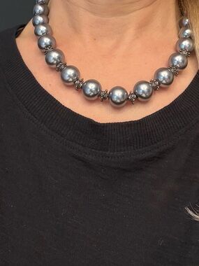 Pewter Pearl-Effect Beaded Necklace with Heart Toggle 17 Inches